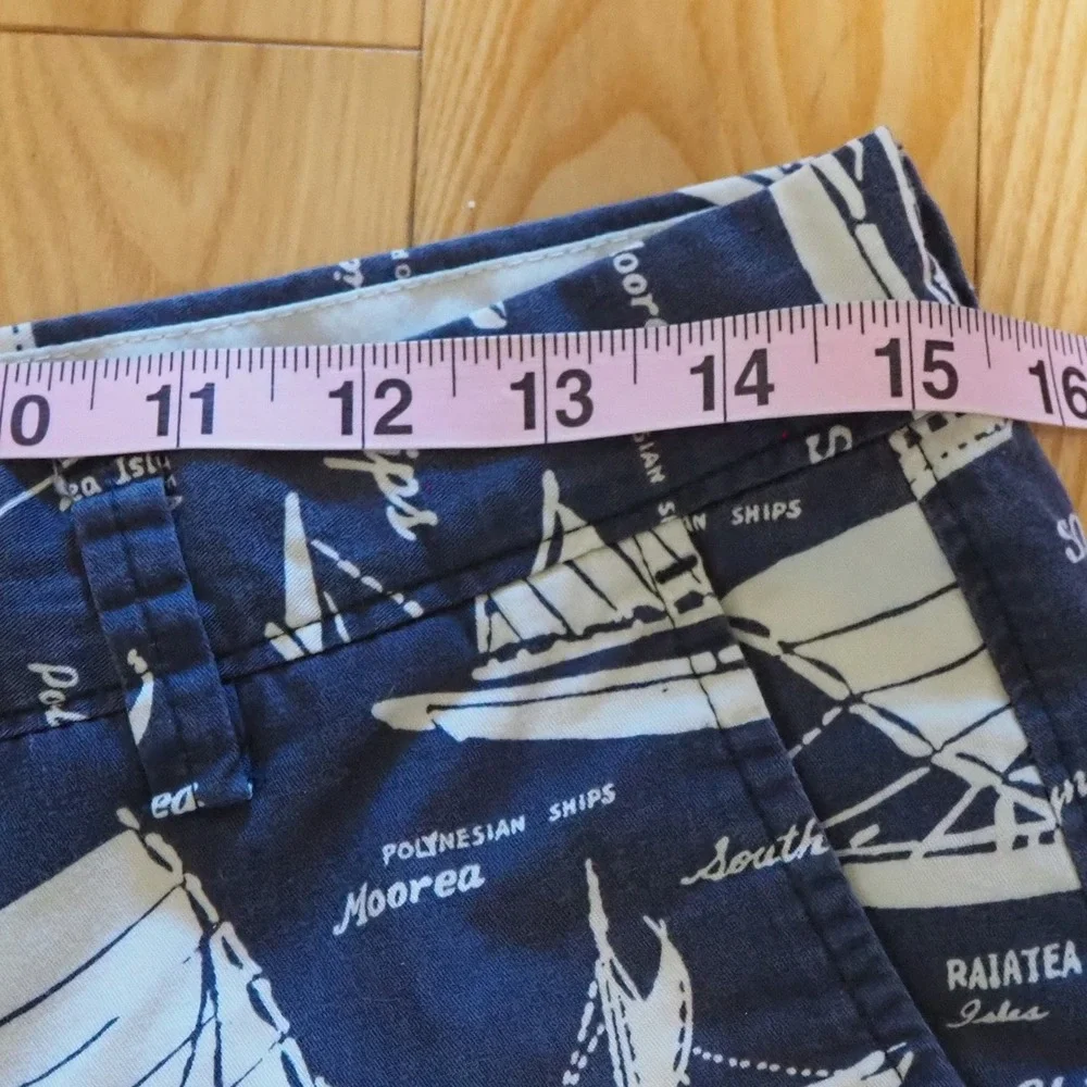 J.Crew Men's Chino Shorts Sz 31 All Over Print Sailboats Nautical Preppy Blue